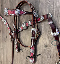 Load image into Gallery viewer, Cowboy headstall and Scalloped breast collar #913117319